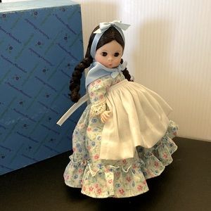 Vintage Madame Alexander Argentine 8" Girl Doll #571 Original Box International